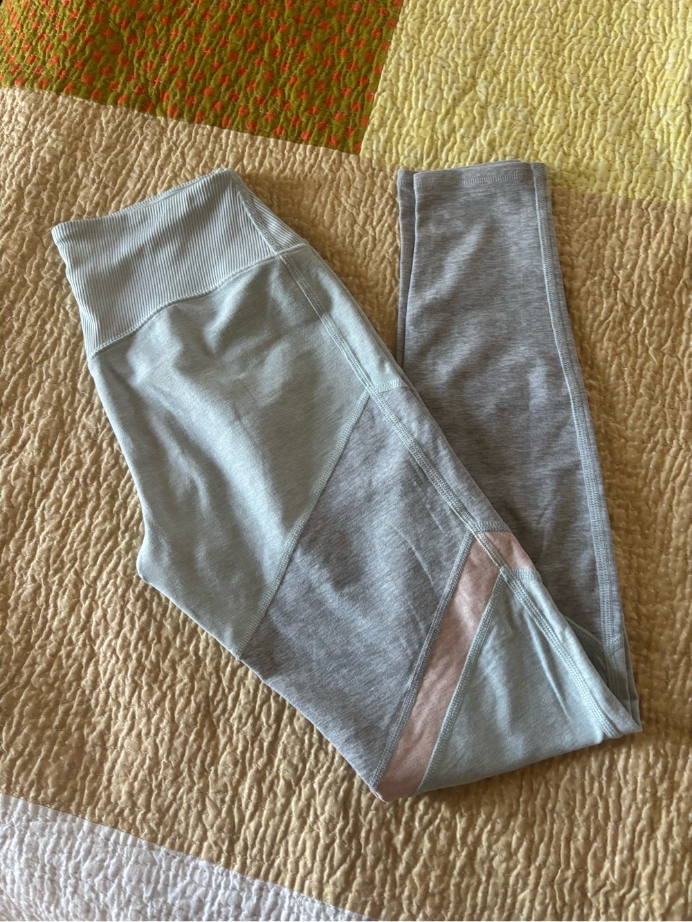 ALO Yoga Mint, Gray & Pink Colorblock Leggings